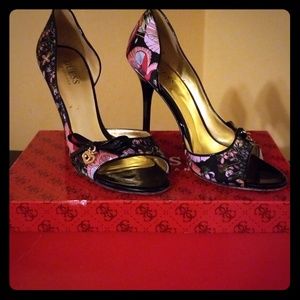Beautiful printed heels